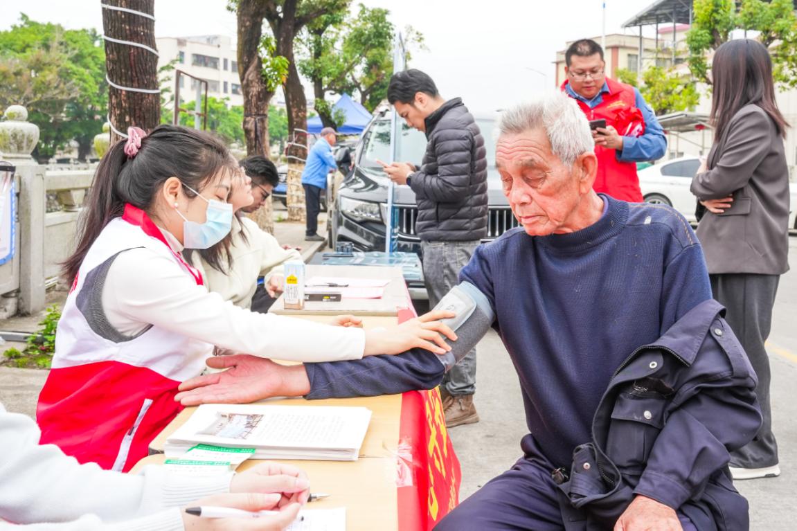8.jpeg